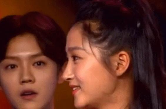 鹿晗关晓彤恋爱几年了,鹿晗关晓彤恋爱全过程