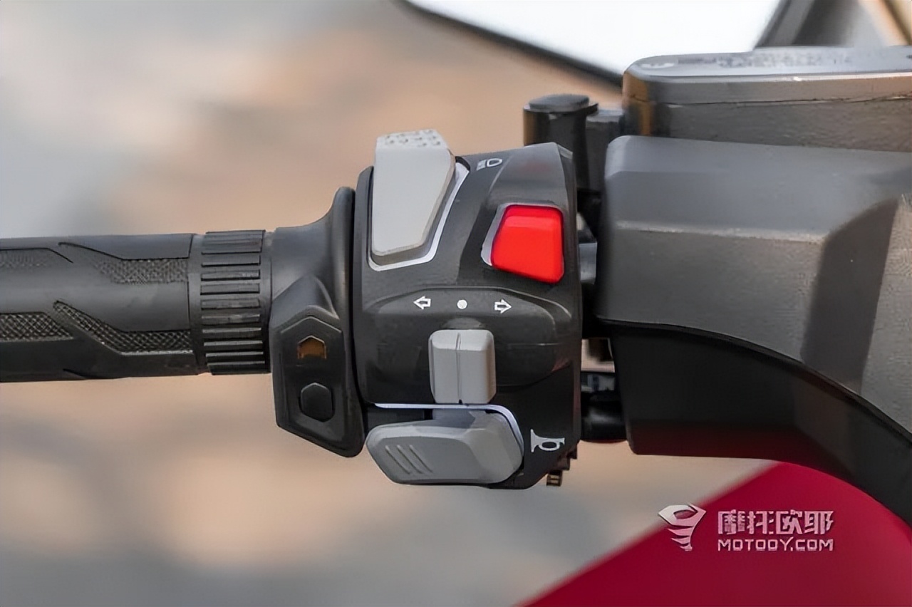 台荣捍卫者tr300t品质如何,台荣捍卫者tr300