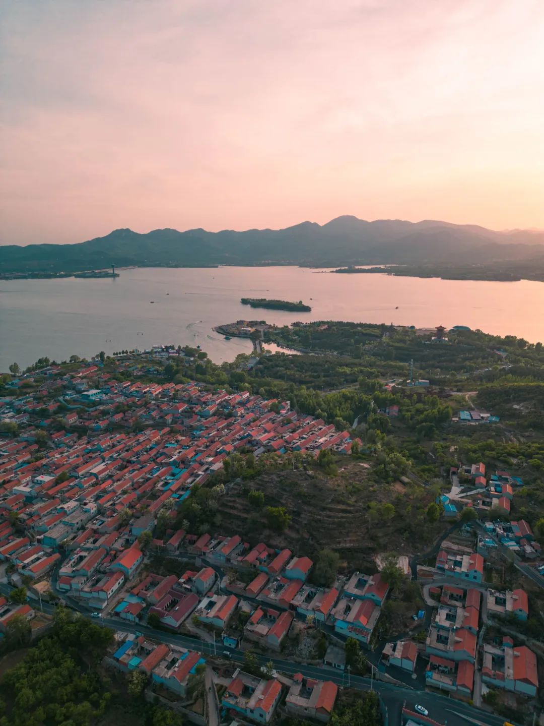 夜爬济南千佛山看日出,夜爬千佛山攻略