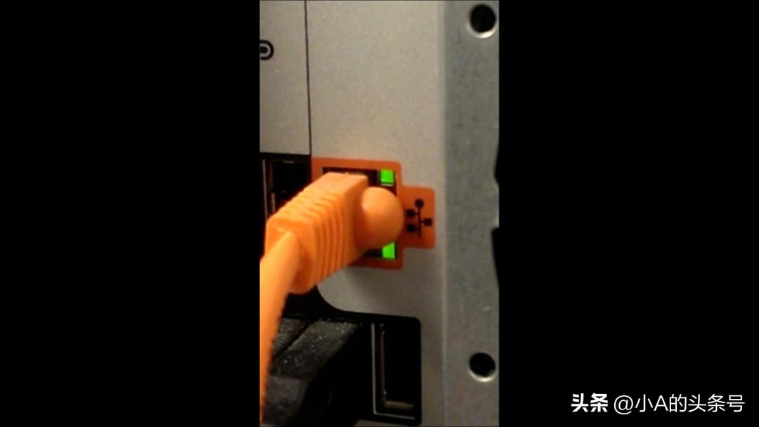 网口指示灯的颜色怎么区分,网口就一个灯闪烁什么原因