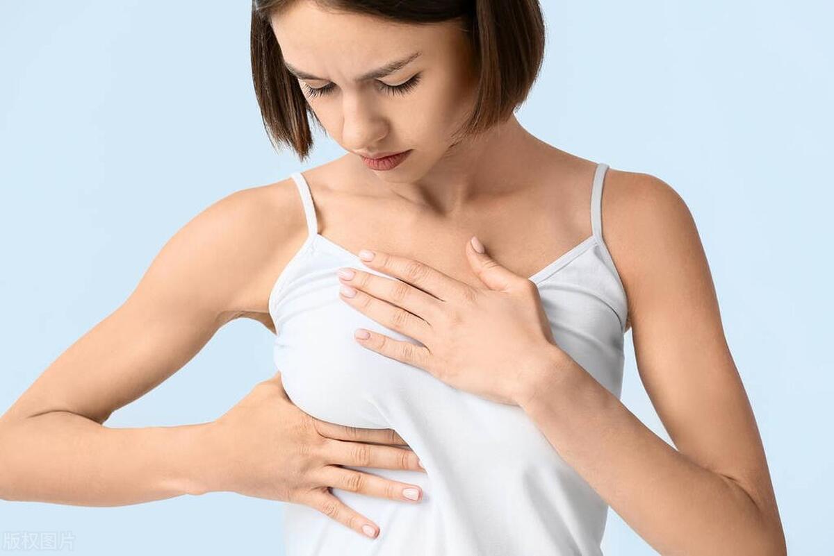 产后乳房出血是什么？它是由什么因素导致的，又有哪些危害呢？