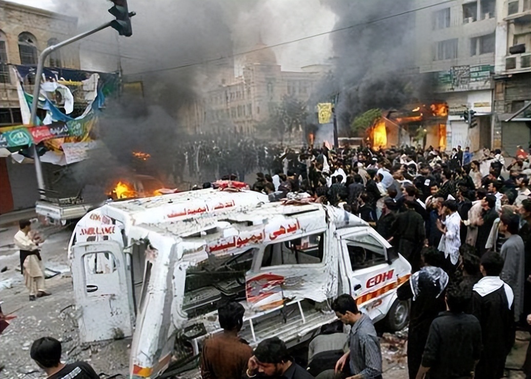 巴基斯坦瓜达尔港什么时候建成的,中国巴基斯坦瓜达尔港现状