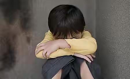 男教师诱拐11岁男童,男老师诱骗男童