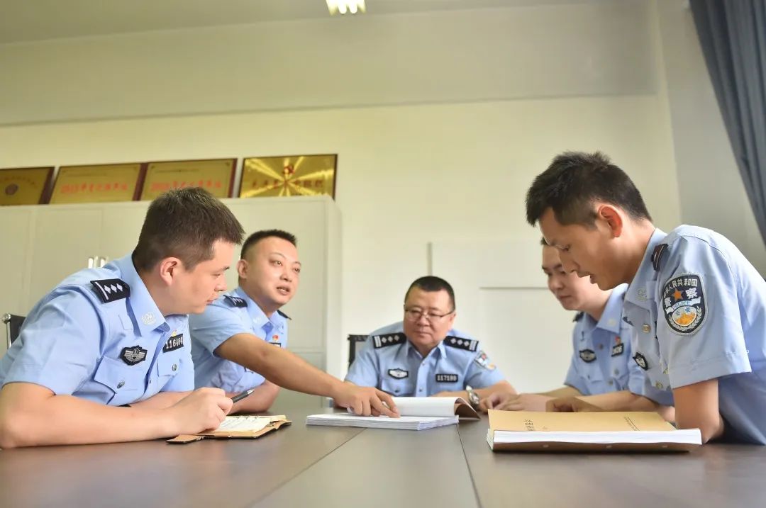 百日行动丨万州警方打掉一“*阳药壮**”诈骗团伙，全国数千中老年人被骗500余万元