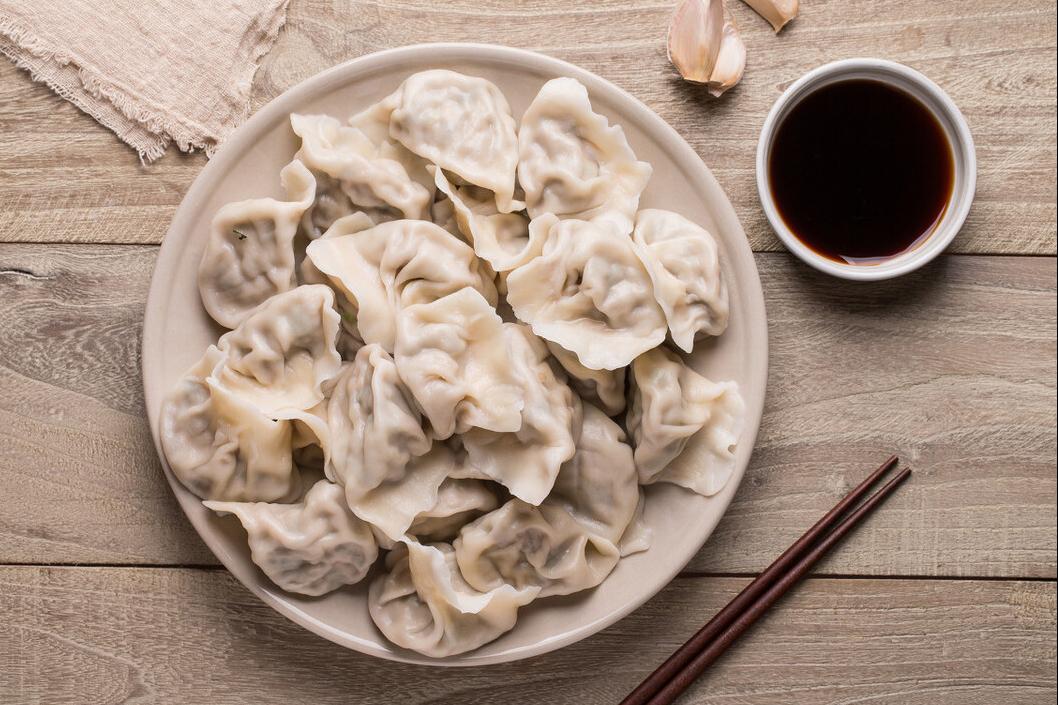 生饺子不冷冻怎么保存不会粘,生饺子保存方法