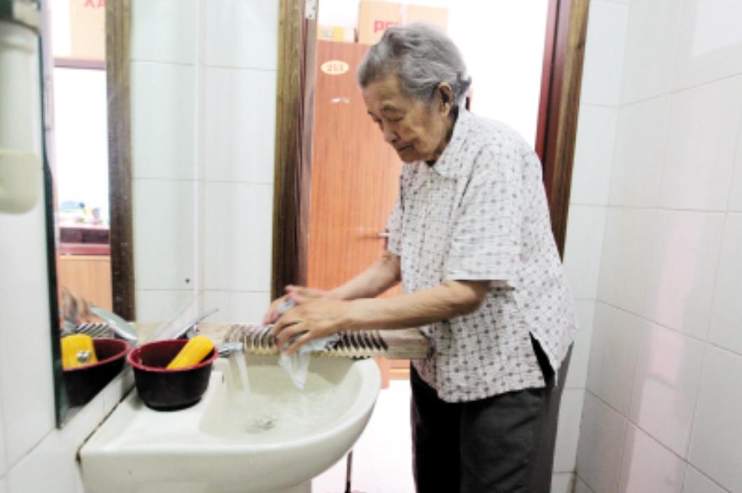 废物式养老成功案例,中国废物式养老现状