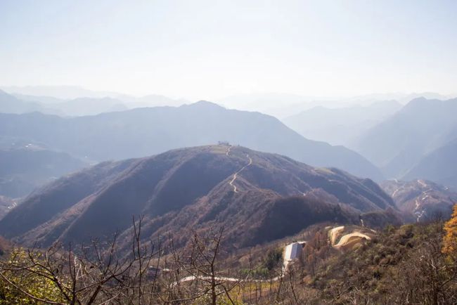 镇安海棠山山顶村子,秦岭关中深山最真实的老房子