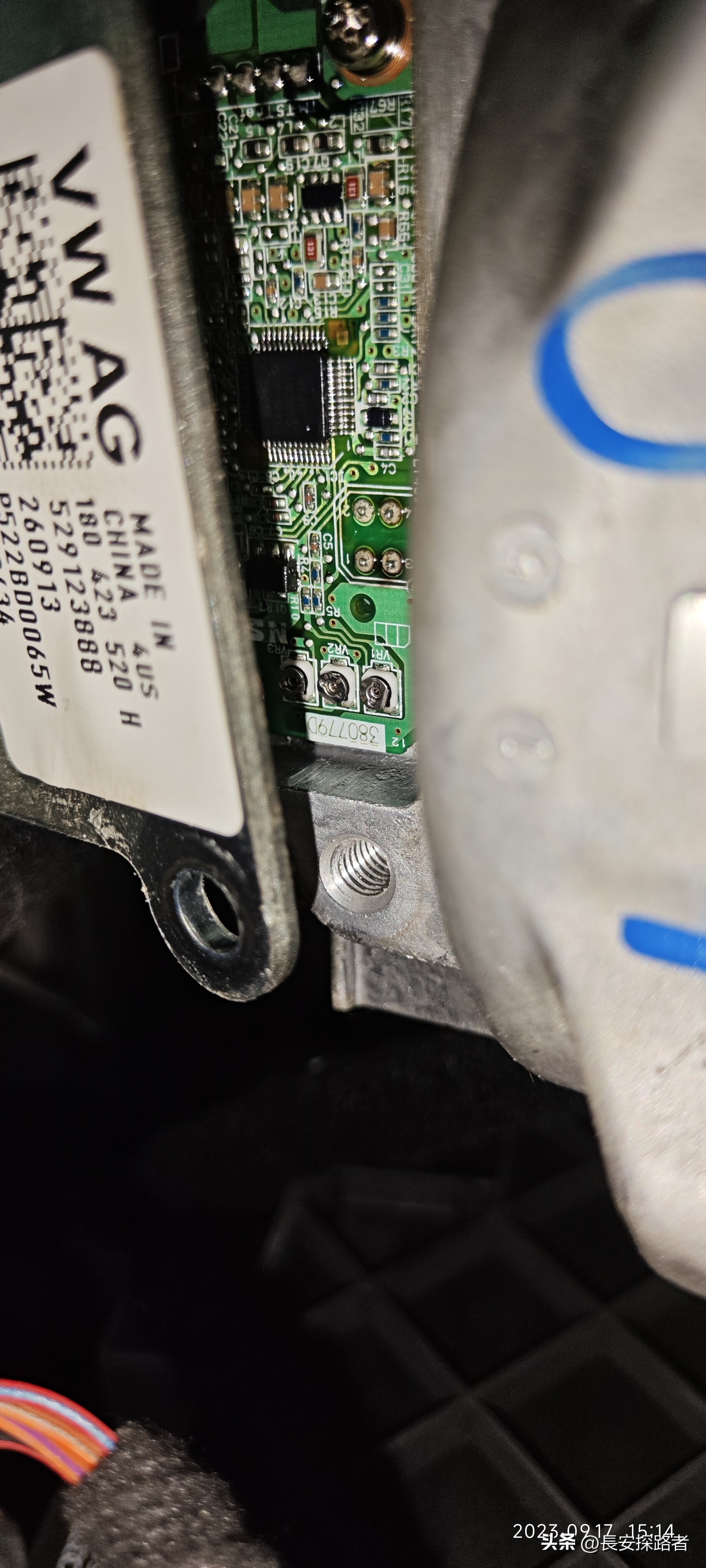 2011款大众朗逸改方向盘,大众朗逸改最新款方向盘