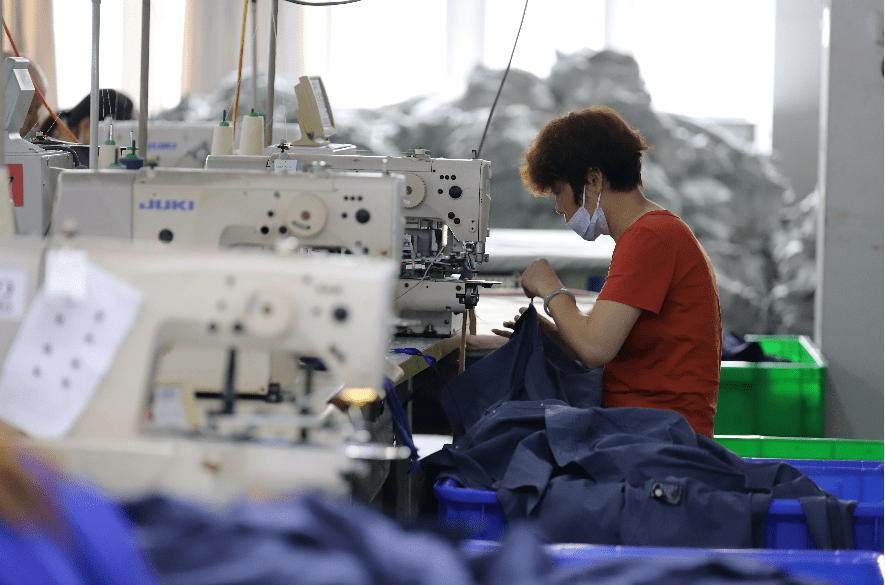 优衣库哪个国内品牌可以替代,优衣库低端品牌