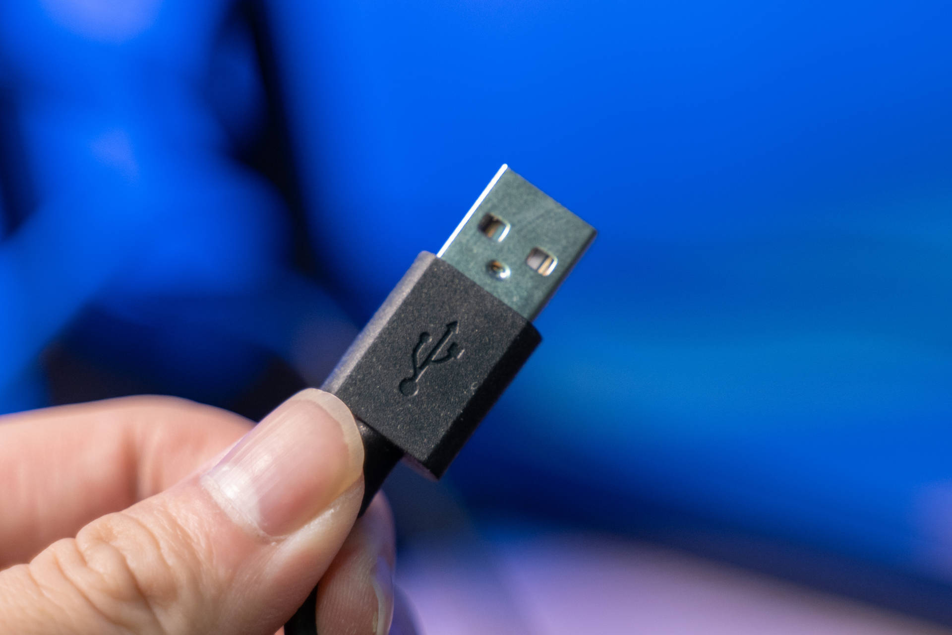 漫步者m300蓝牙音箱评测,百元以内无线耳机漫步者