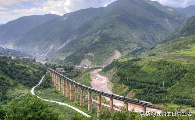 安阳站每天停靠多少车次,安阳有几趟始发列车
