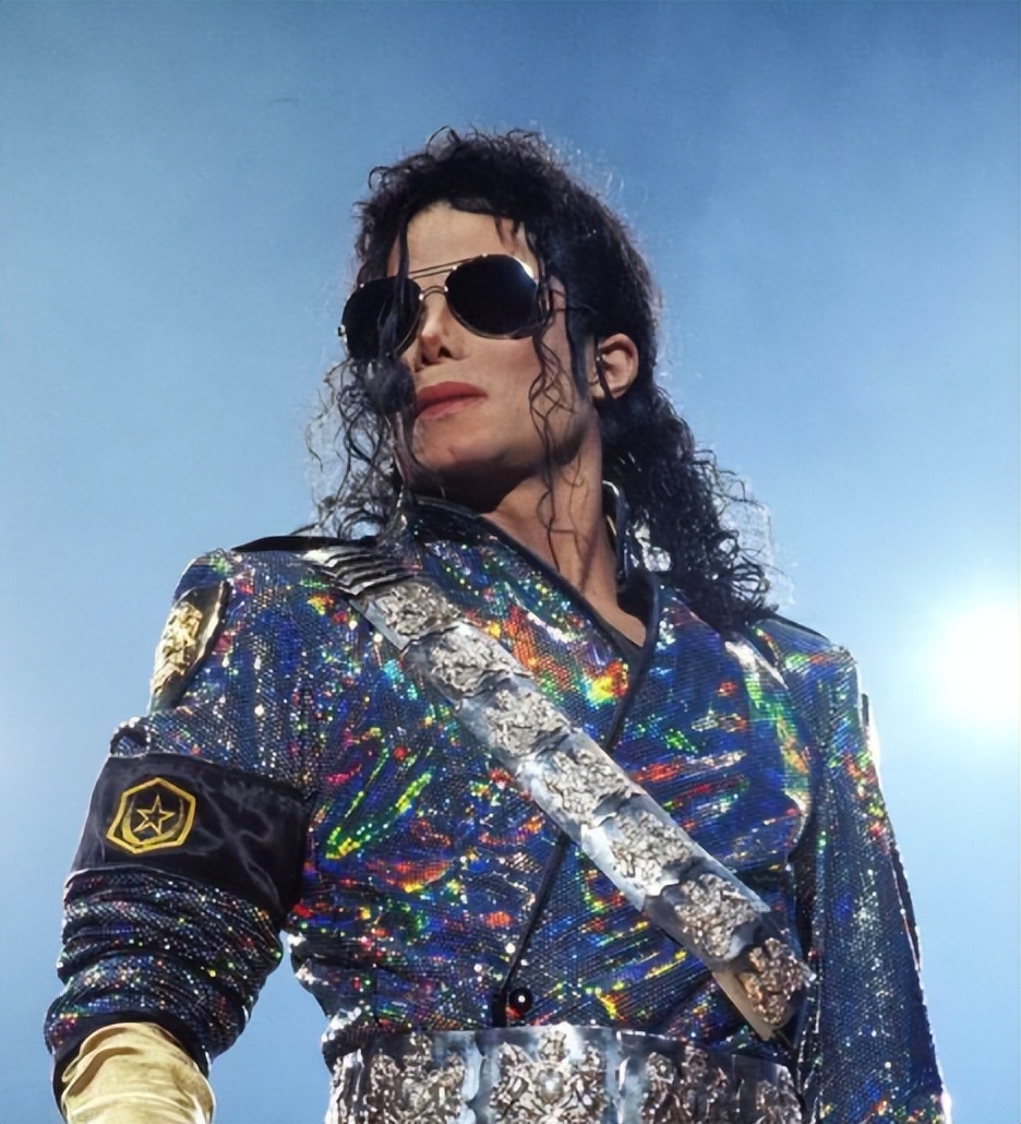 超级碗迈克尔杰克逊,迈克尔杰克逊超级碗中场秀多少钱