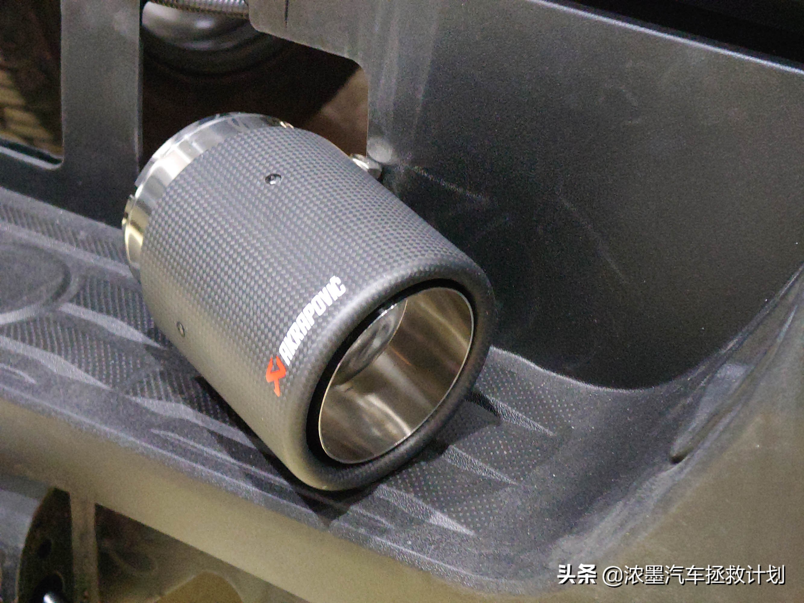 陆地碉堡｜匠心修复一台丰田坦途，完美复活后做百折不挠的攀登者