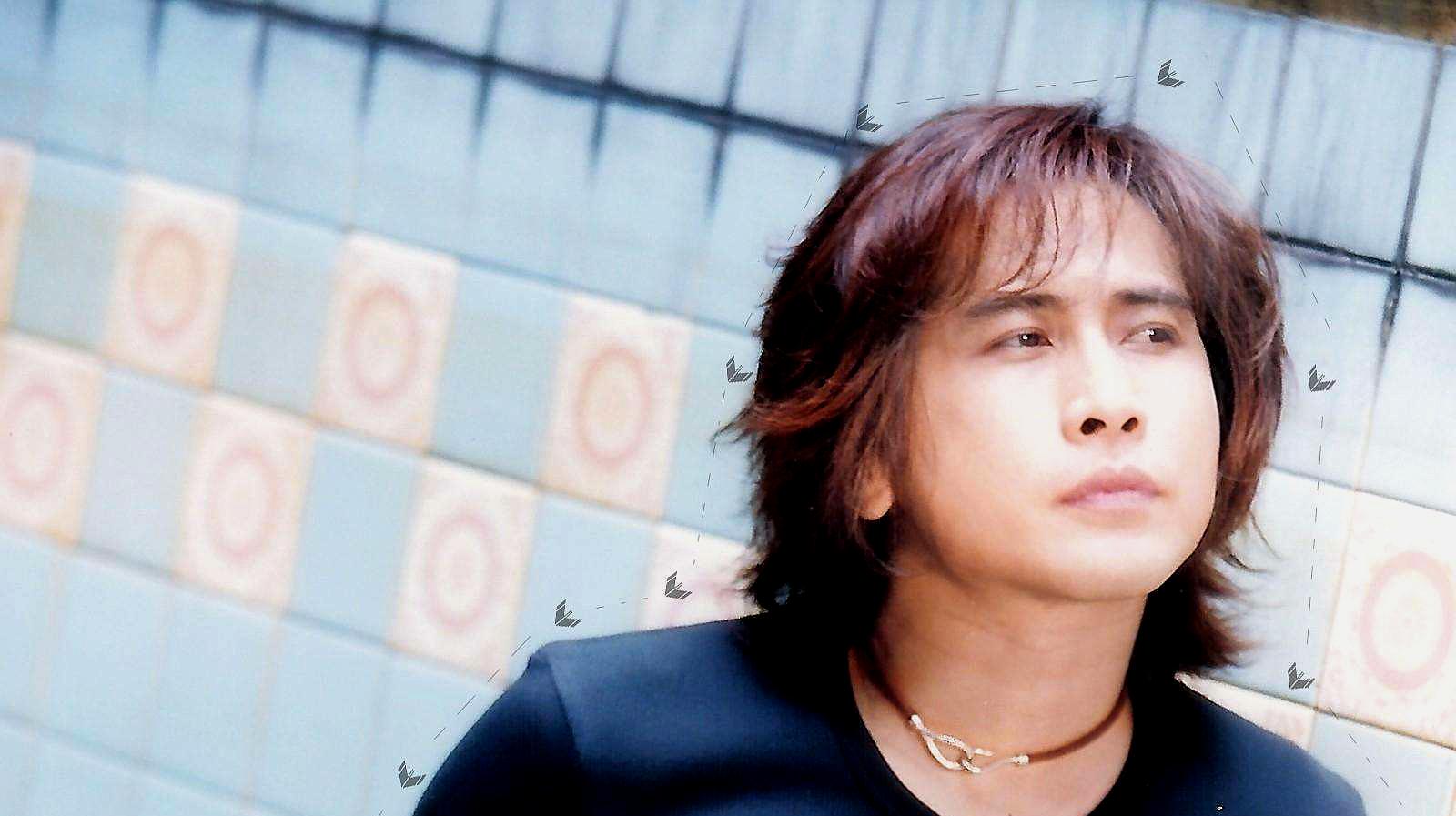 五位留长发的男明星最后一位最帅,七位又酷又帅的男明星