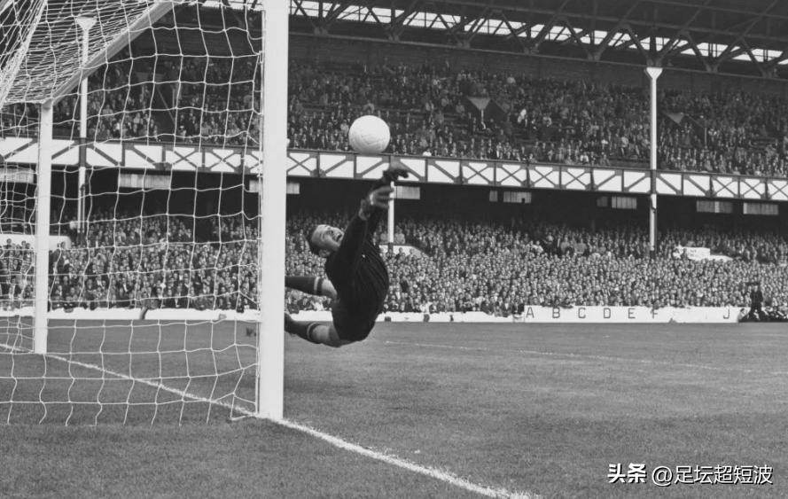 chatgpt世界最佳阵容,ChatGPT足坛历史最佳阵容