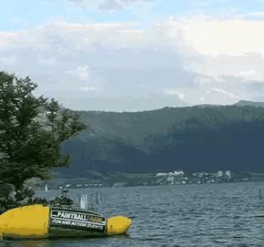 搞笑gif看着都提心吊胆还好没出事,搞笑gif表面稳中带皮实则慌中带急