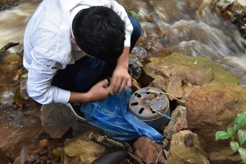 月收入不到1万的有多少人,月收入不足1万的人