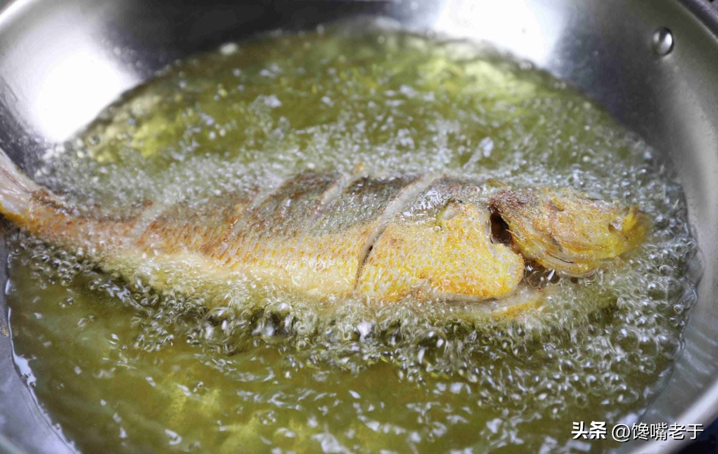 炸虾的油如何去腥,炸虾炸鱼的油处理