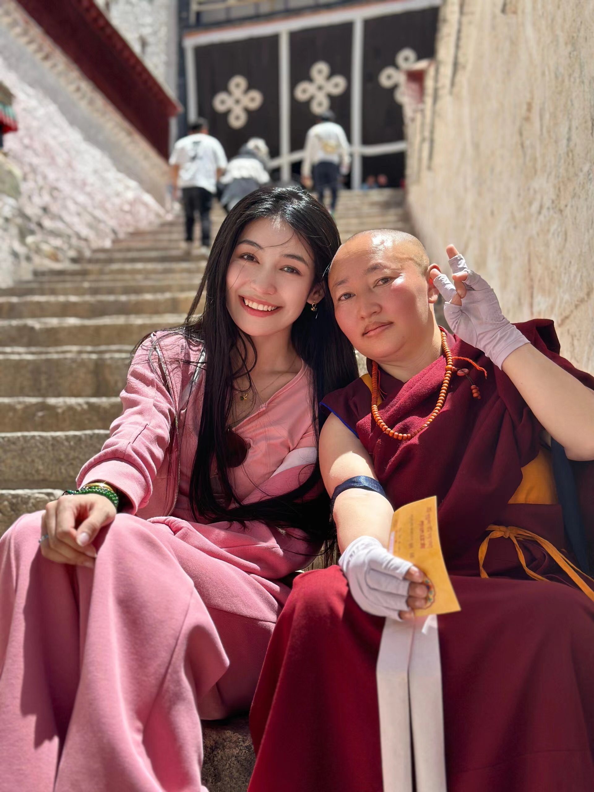 拉萨当地的旅行社哪家好,西藏布达拉宫旅游旅行社联系方式