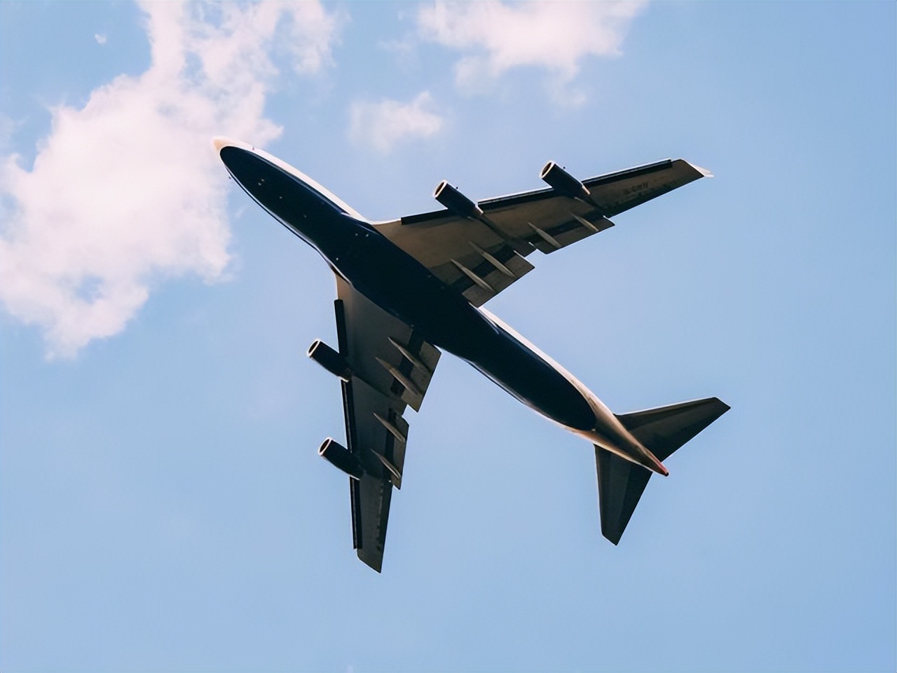 机票团队票怎么操作,带孩子网上订机票怎么取票登机