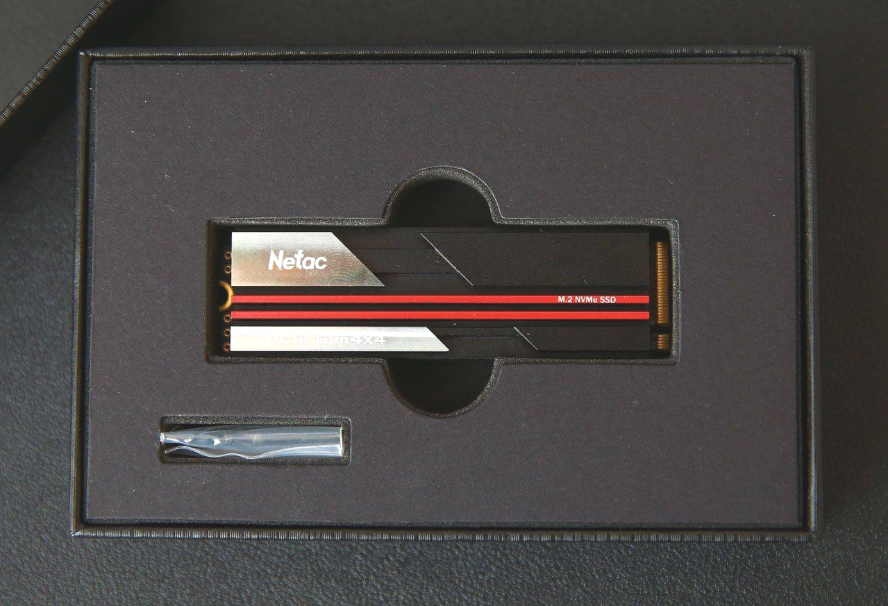 国产固态硬盘品牌质量排行榜,高端旗舰m.2固态硬盘哪个好