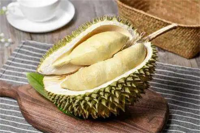 金凤壹号榴莲怎么判断生熟,榴莲怎么打开一个小口看生熟