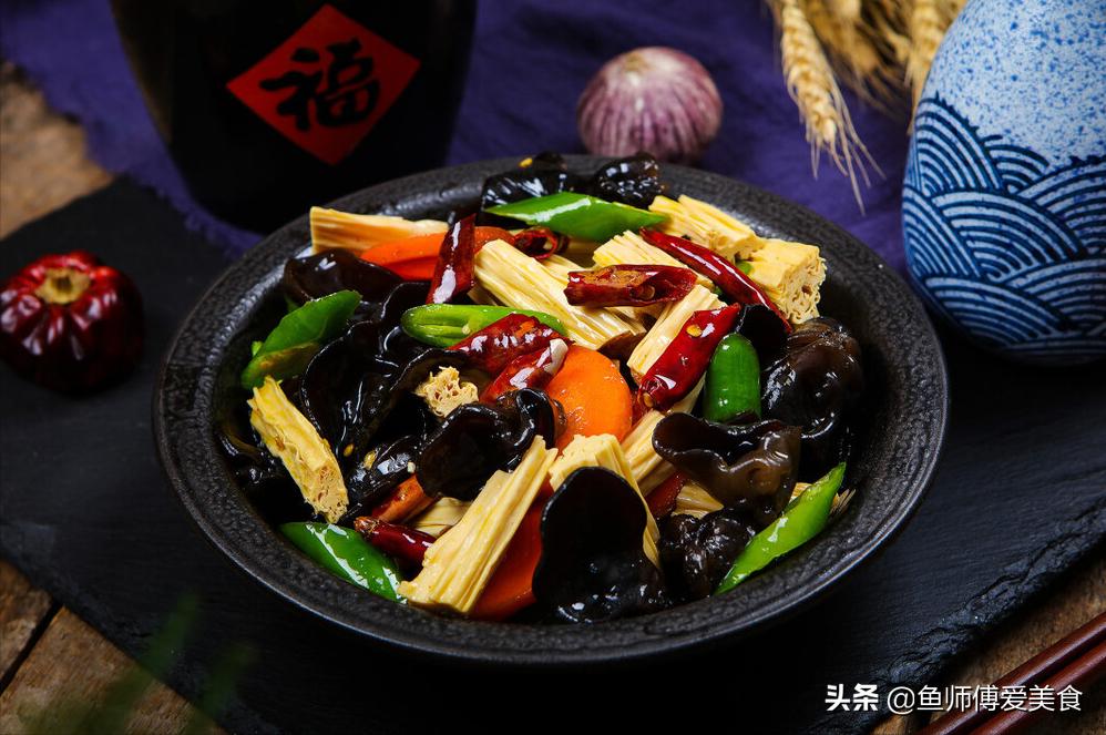 年夜饭八道菜年三十必须做几盘菜,荤素搭配的十款年夜饭