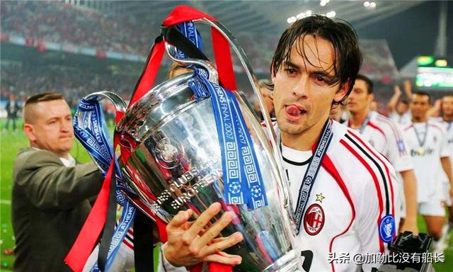 三十而立却选择激流勇退离开皇马的卡卡，还有其他更好的选择吗？