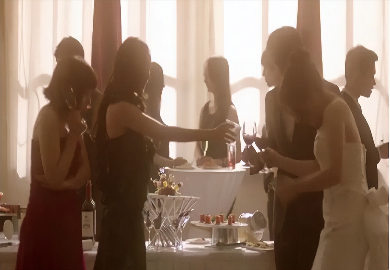 一女子被诈骗50万,女子诈骗30亿被抓