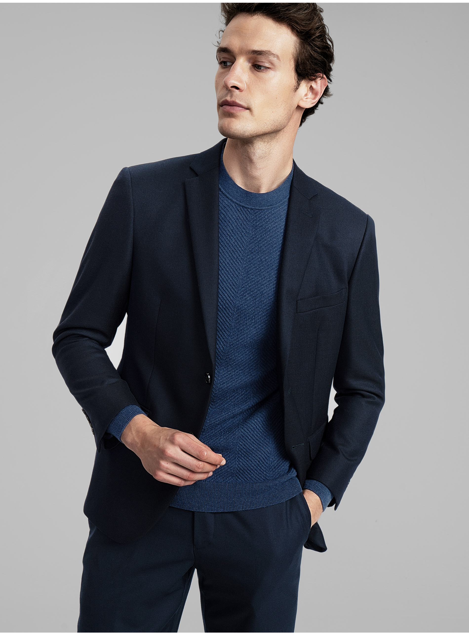 性价比高的男装商务品牌100到200,40-50岁男装哪些品牌时尚又不太贵