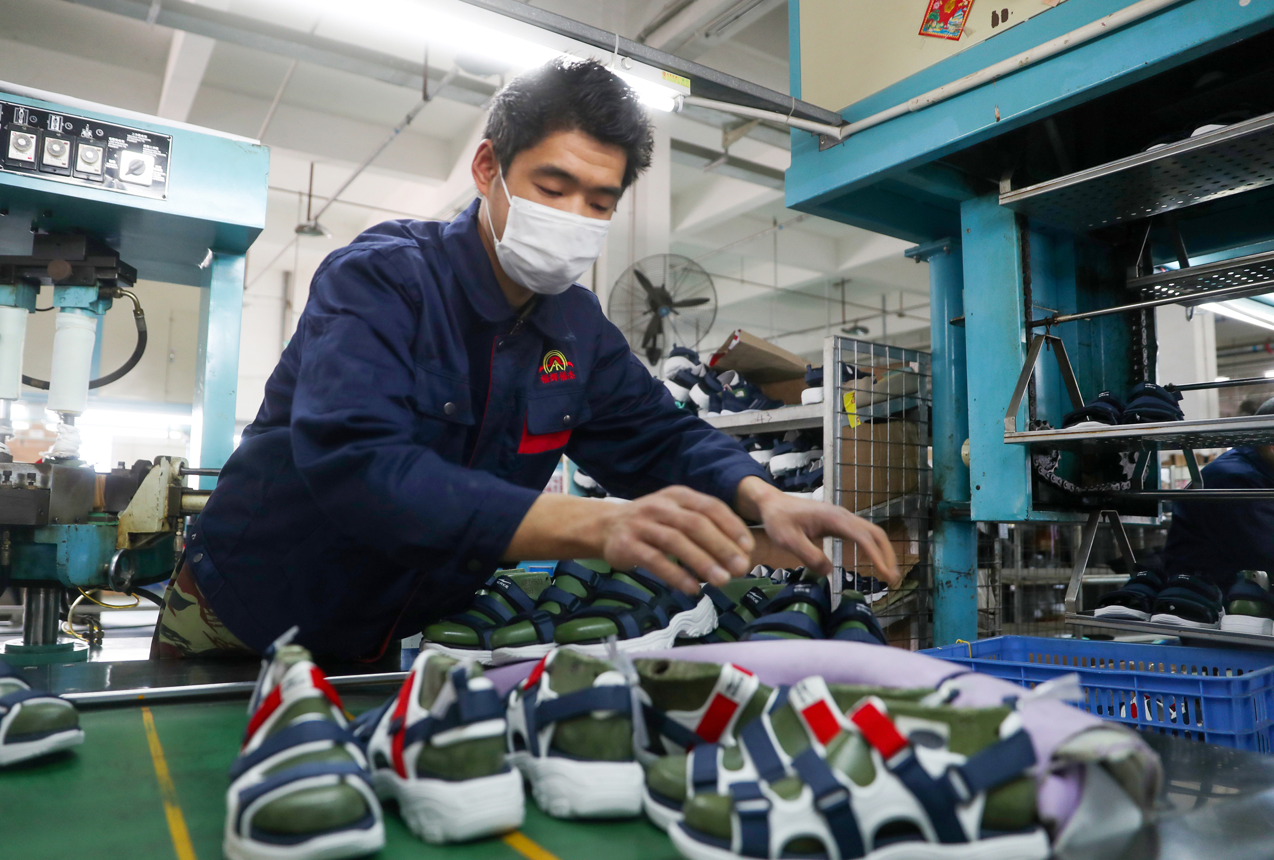 世界前十名的运动鞋品牌,美国英国法国德国日本意大利