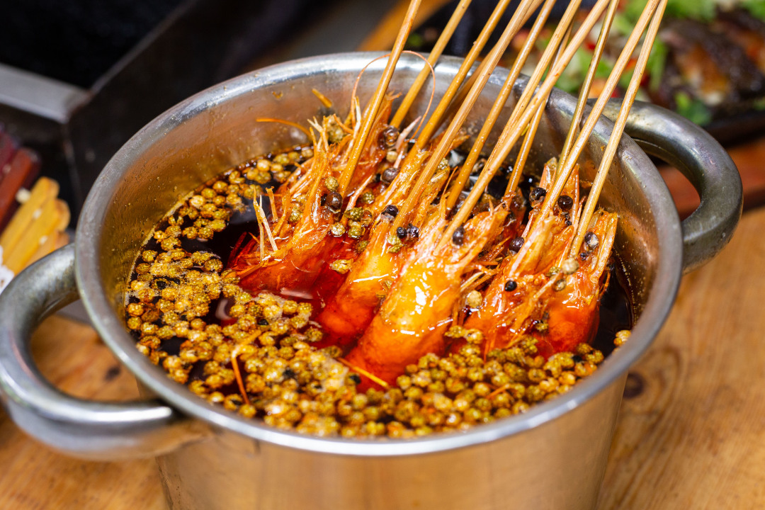 吃烧烤不能没有砂锅豆腐,正宗淄博小炉烧烤
