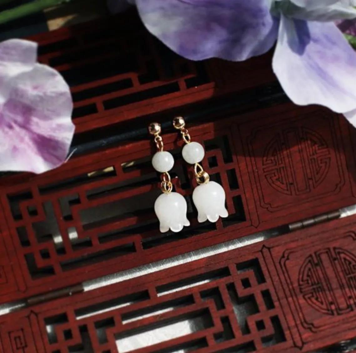 古人为何在耳朵上穿洞？玦和珰有何区别？