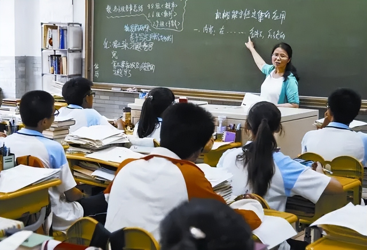 为什么学霸高考语文分数低,学霸学文科好还是学理科好