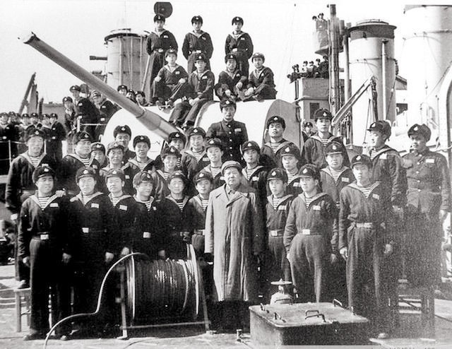 2021年海军服役舰艇,中国海军2016年实力跟2021年对比