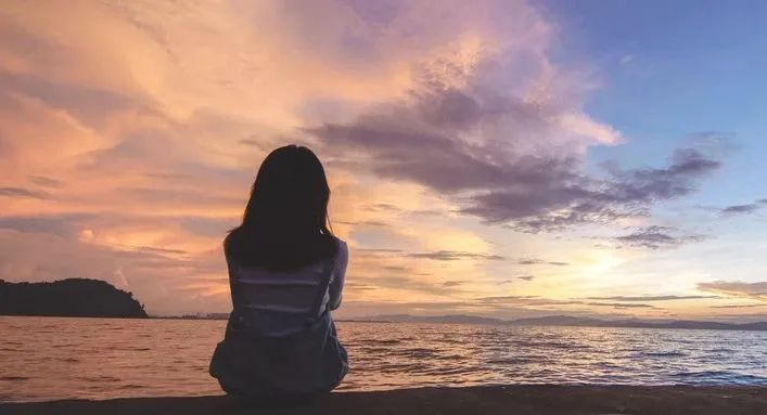 24岁爆火却“隐婚生子”，46岁“一夜翻红”：如今，她更美了！