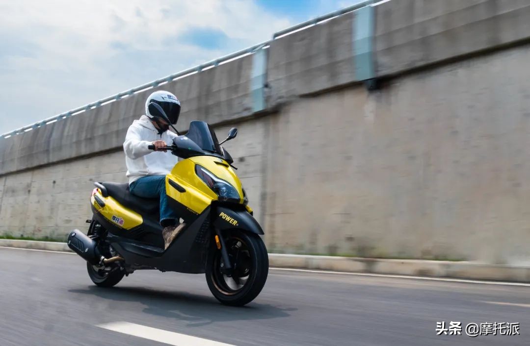 比亚乔x7最低10000元,比亚乔x72.0探索版最新价格