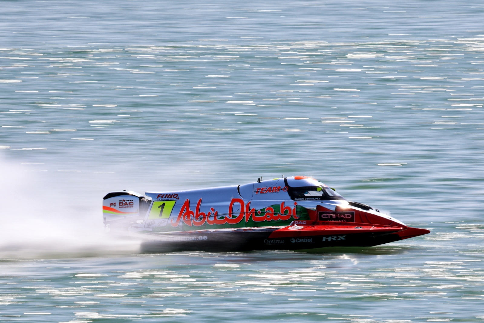 40寮犳瘡绉掔殑杩炴媿閫熷害,50寮犻渿鎾间汉蹇冪殑鎽勫奖浣滃搧