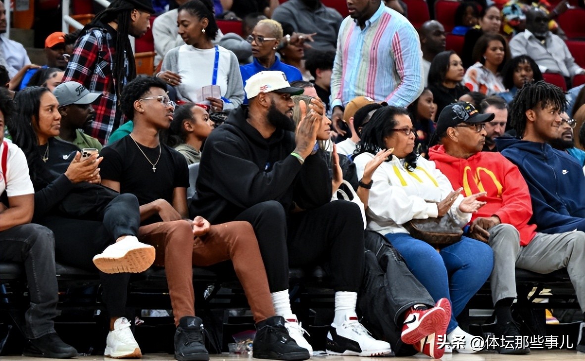 詹姆斯完成了对湖人的承诺,詹姆斯在湖人还有三次决定吗