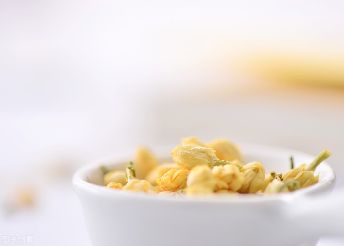 中茶蝴蝶和猴王茉莉花茶,南派茉莉