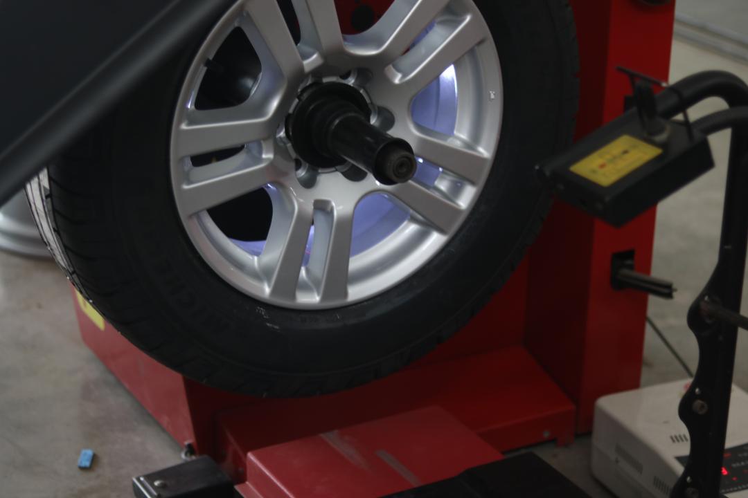 11年的丰田霸道翻新复活,破旧丰田翻新