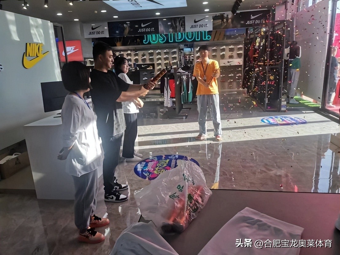 阿迪达斯和耐克有加盟商吗,耐克阿迪折扣店怎么加盟