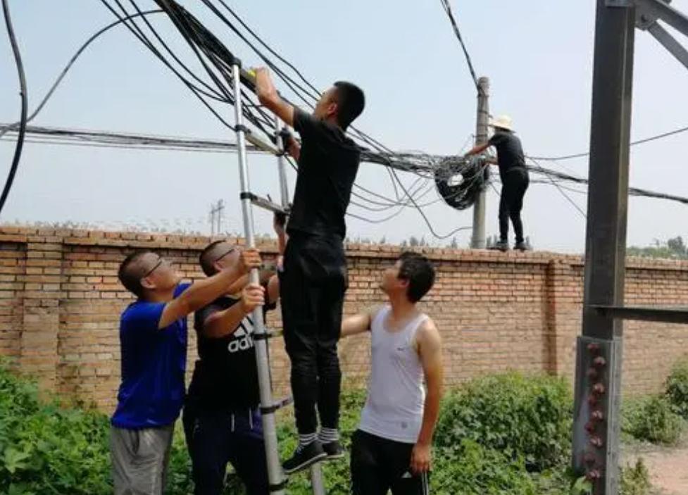 关注运营商底层装维人员,移动一线装维人员讲述