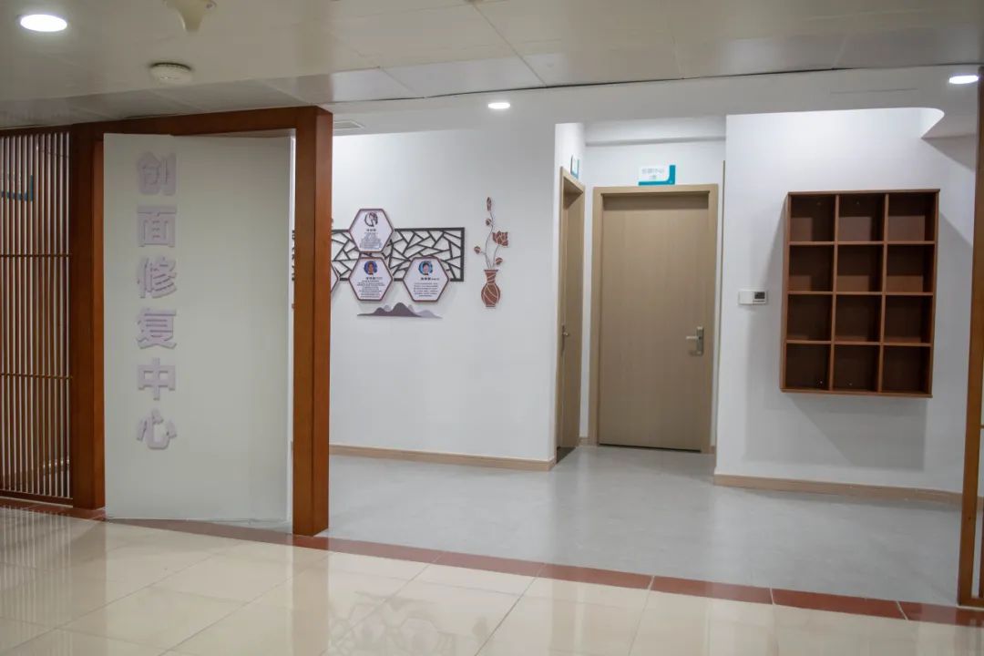 伤口化脓十天还没好,伤口破了好几天一直流脓