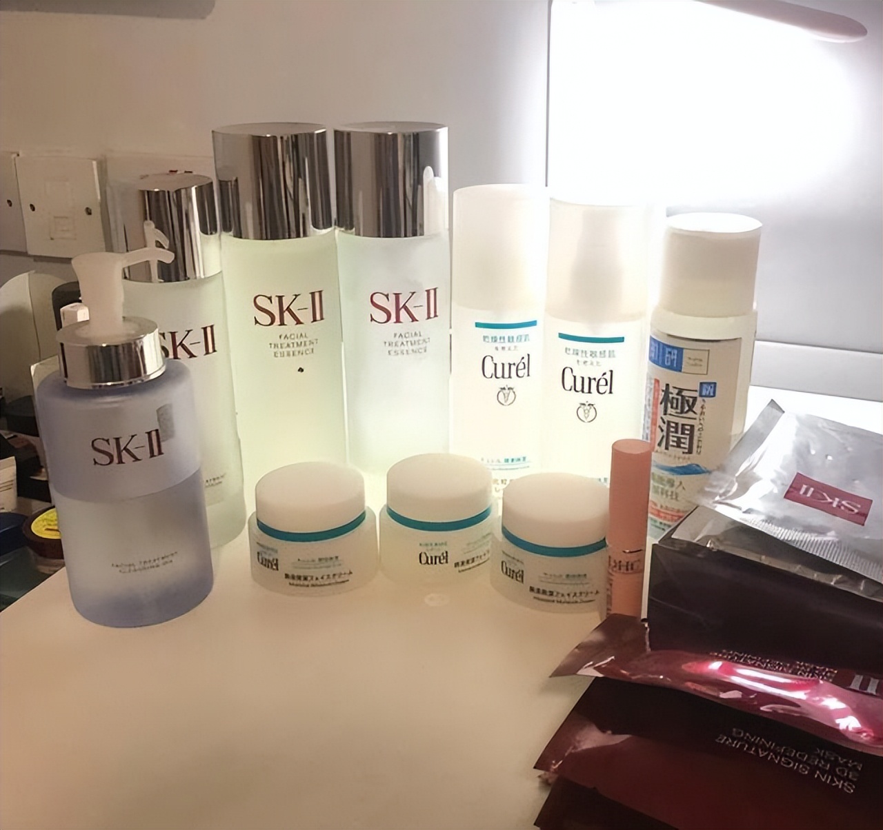 为什么日系护肤品效果那么好,韩系护肤品好还是日系护肤品好