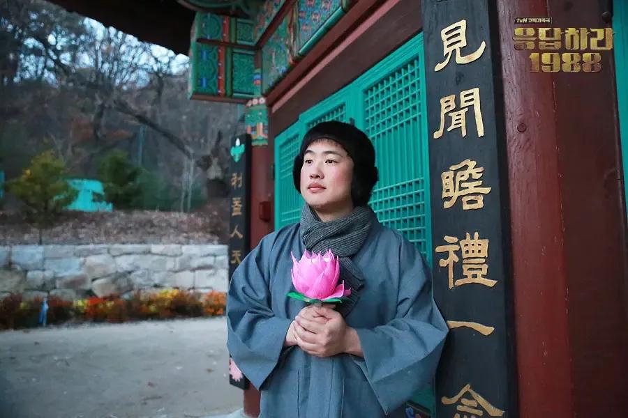 请回答1988冬日必备,韩剧请回答1988看完第一集的感受