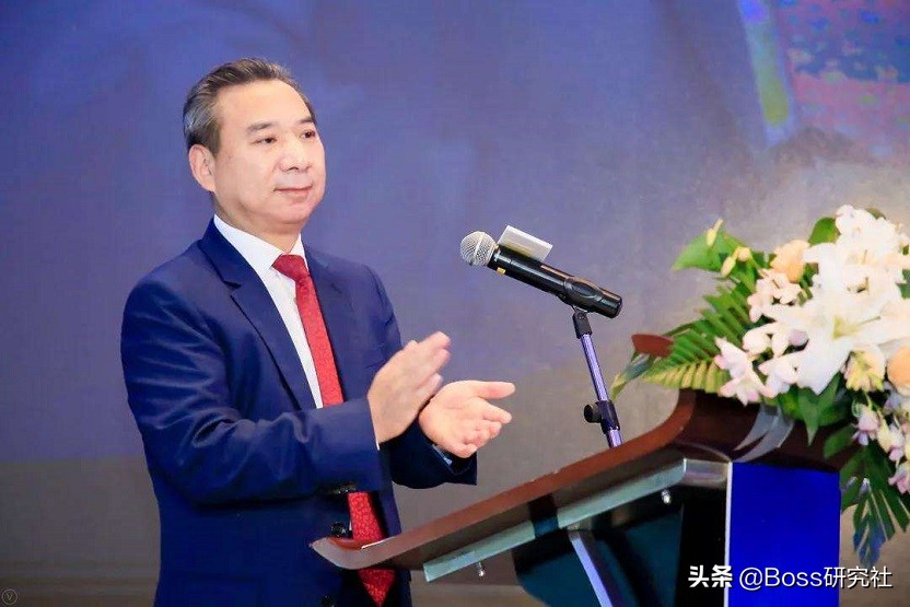 中国十大富豪马云马化腾,2022全球亿万富豪榜马化腾