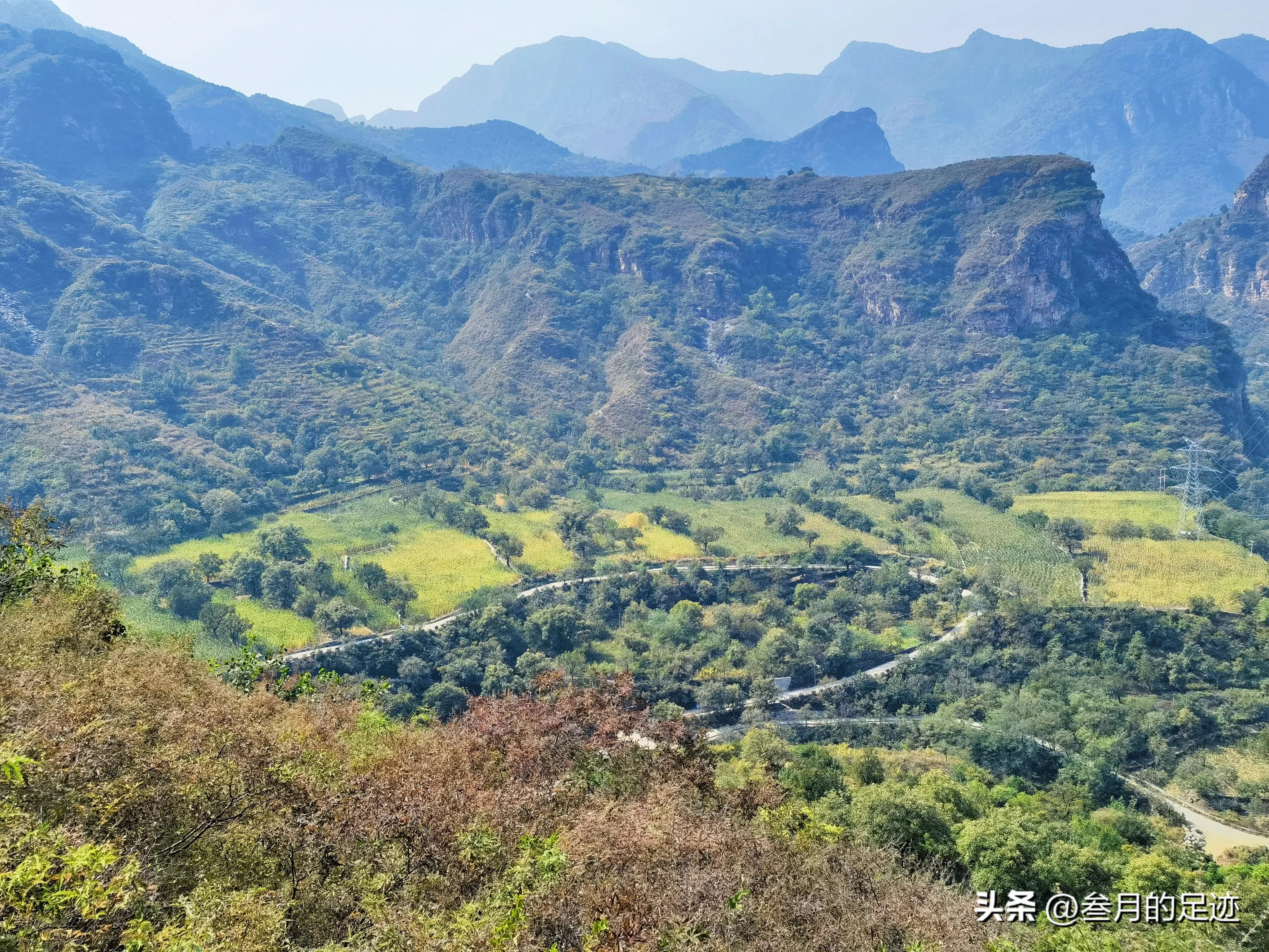 房山红叶最佳地点木栈道,北京房山森林游玩地方推荐