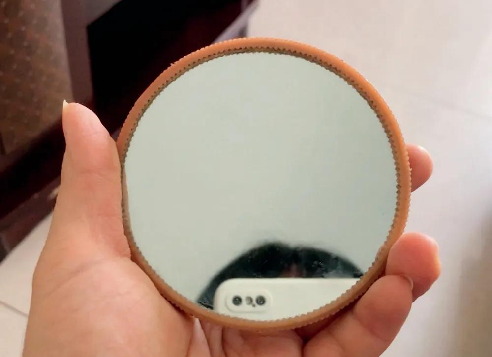 閭㈣景杞粦,閭㈣景