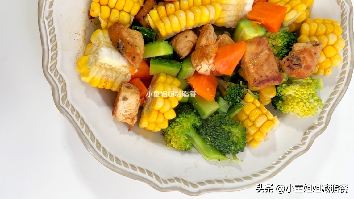 减肥吃两斤鸡胸肉,减肥吃一斤鸡胸肉可以吗